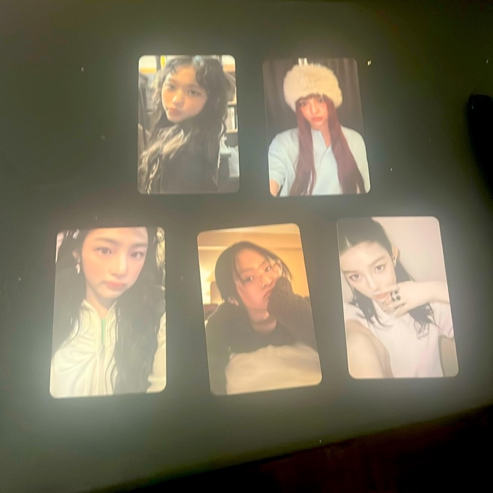 Newjeans kpop photocards